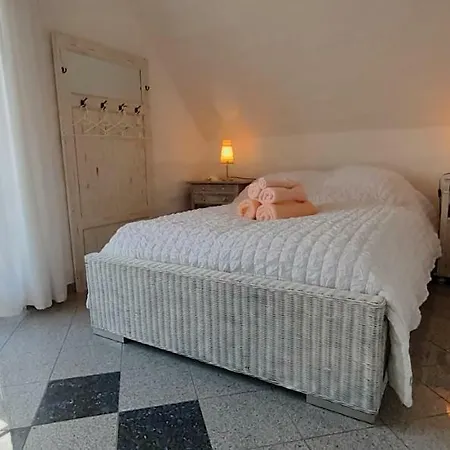 Casa Mediterrana Apartment *